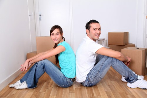 Moving day coordination for a workplace relocation service