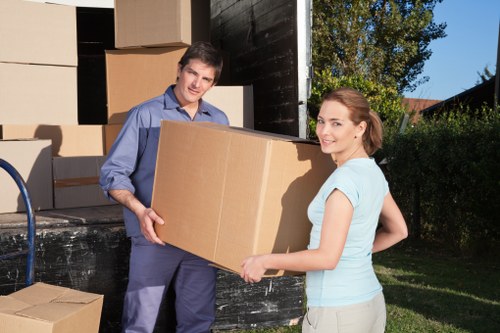 Local man and van service for residential and commercial moves in Enfieldhighway